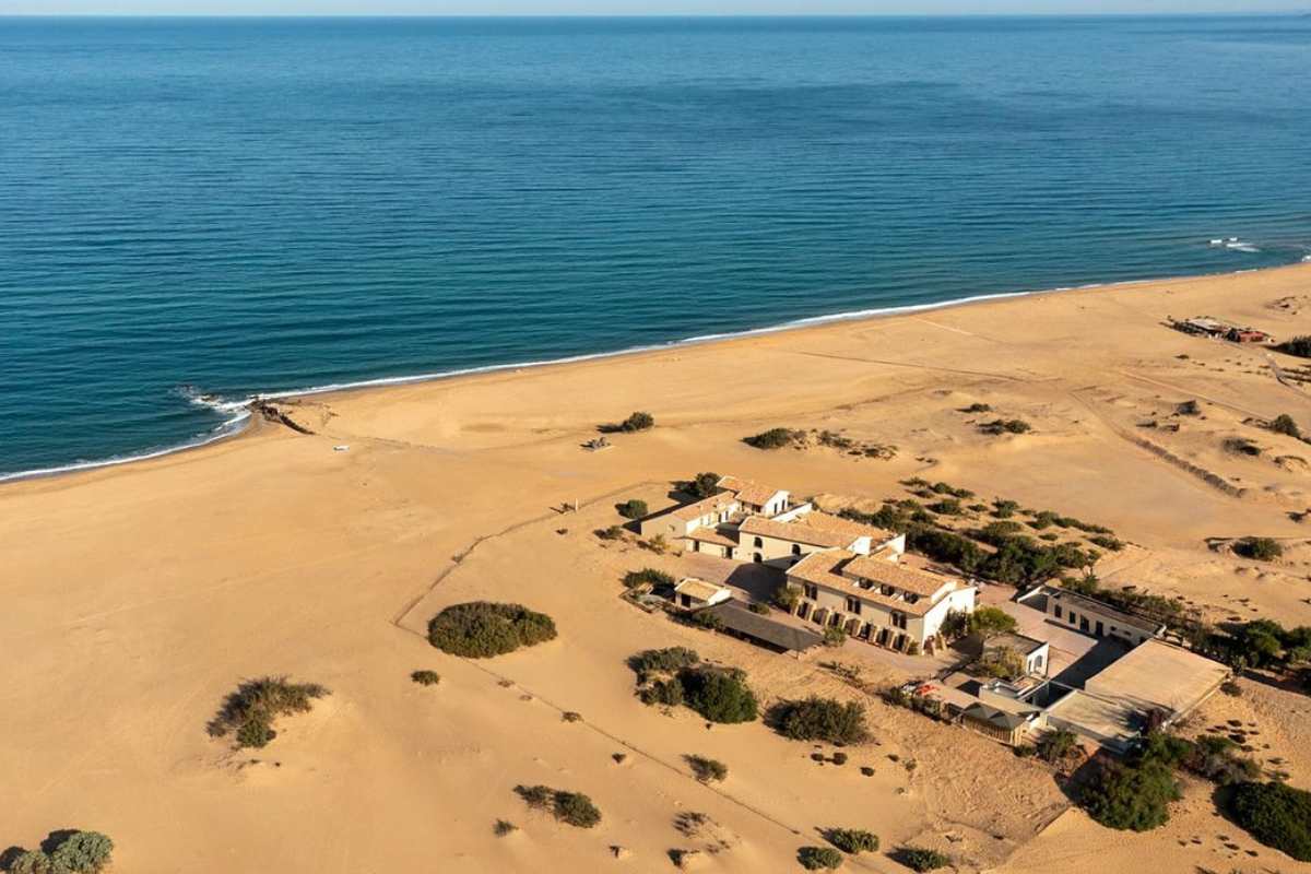 Costa Verde dove dormire sulla spiaggia hotel Le Dune Piscinas