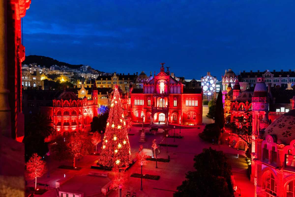 Natale 2024-2025 Barcellona luminarie luci di Sant Pau